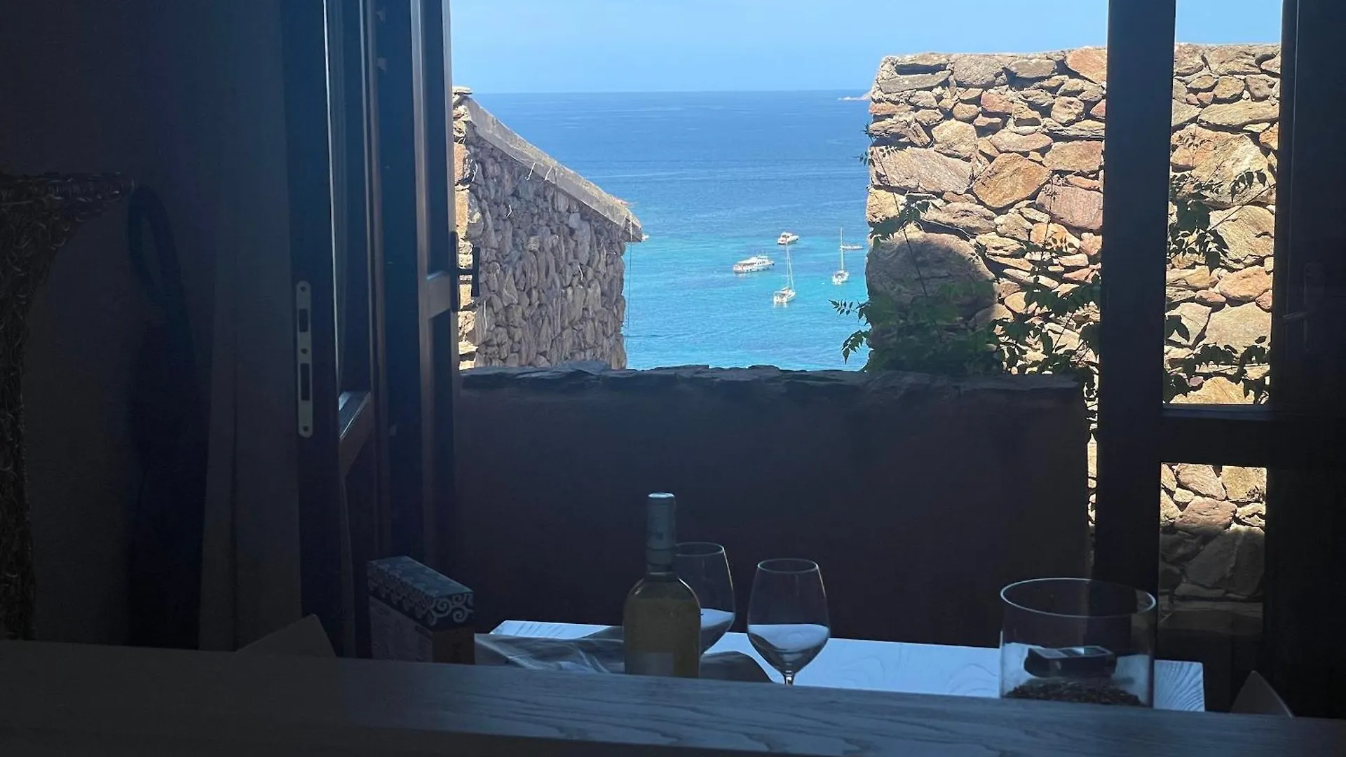 Punta Est Spazioso Monolocale Vista Mare Capo Coda Cavallo